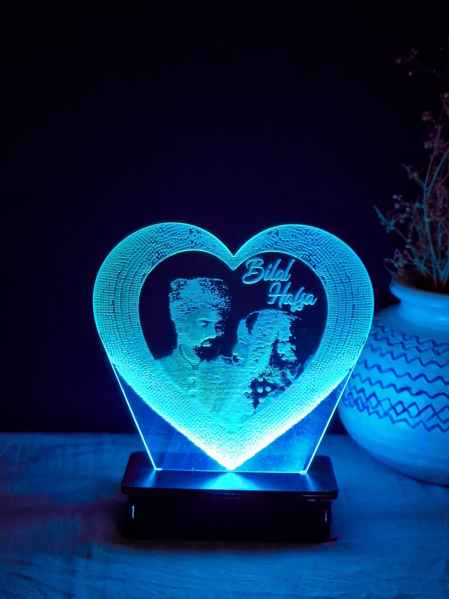 P5- Picture in Heart Customized Picture Illusion Lamp